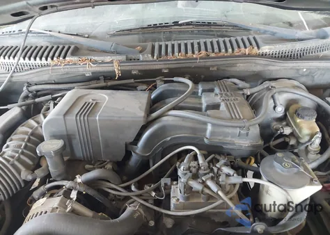 2002 Ford Explorer Xls z USA, uszkodzony, nr VIN 1FMZU72K42ZC86030